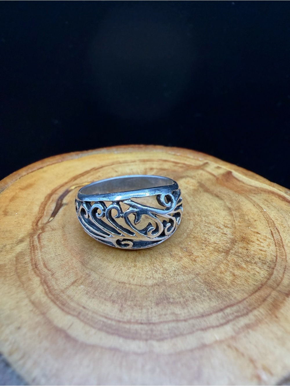 Vintage Sterling Silver Filigree Dome Ring - Size - 7.5 - 3.6g
